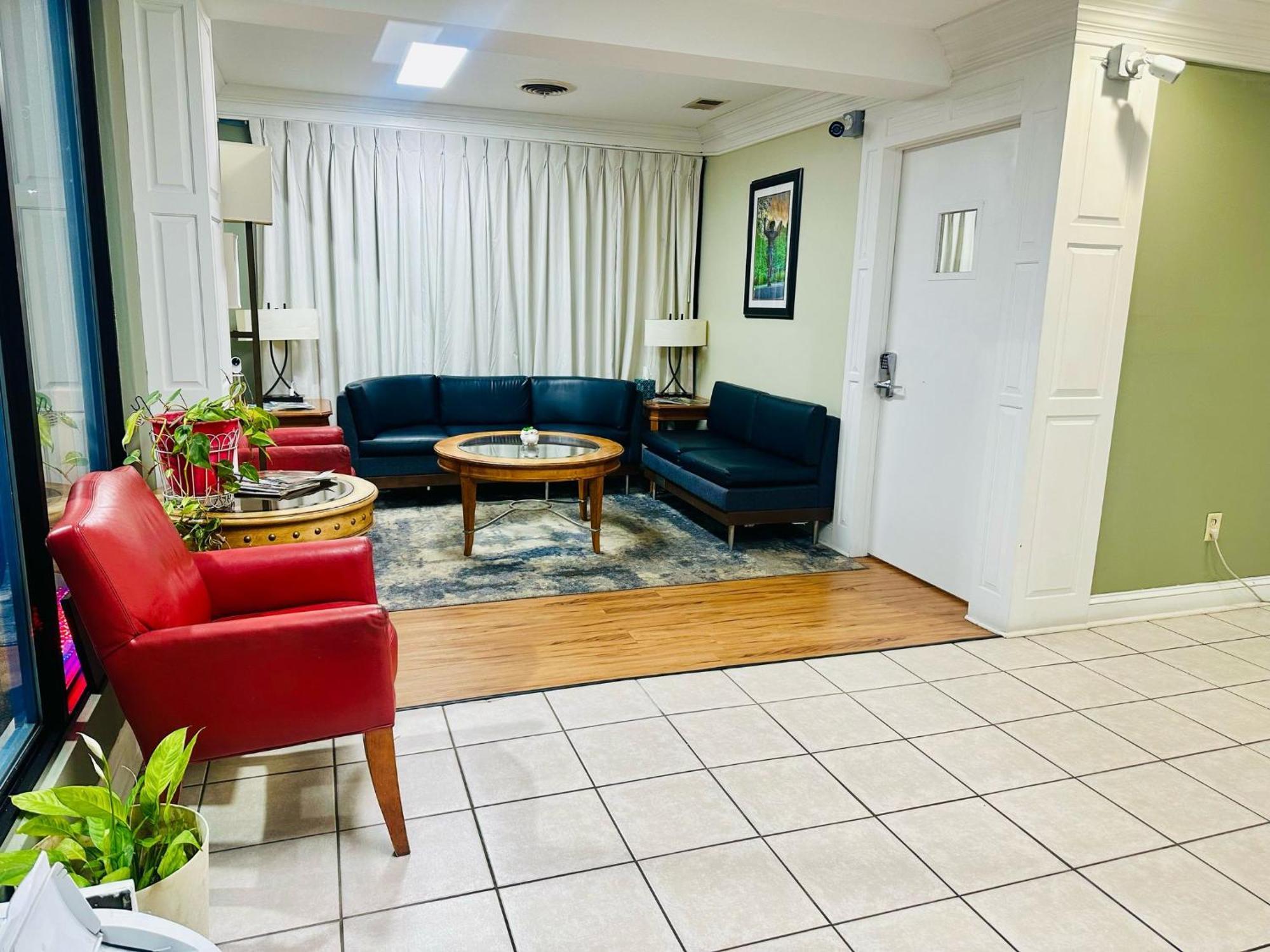 Astoria Hotel North Danville Εξωτερικό φωτογραφία